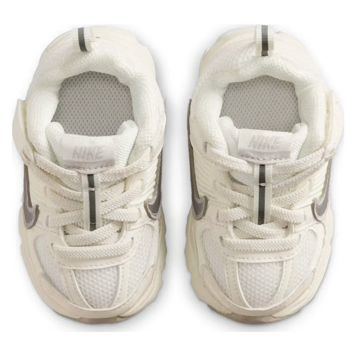 Nike Vomero 5