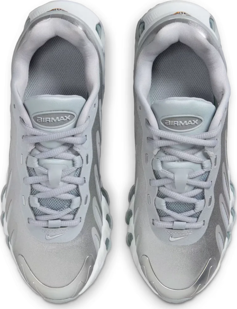Nike Air Max DN8 GS "Metallic Silver" 3