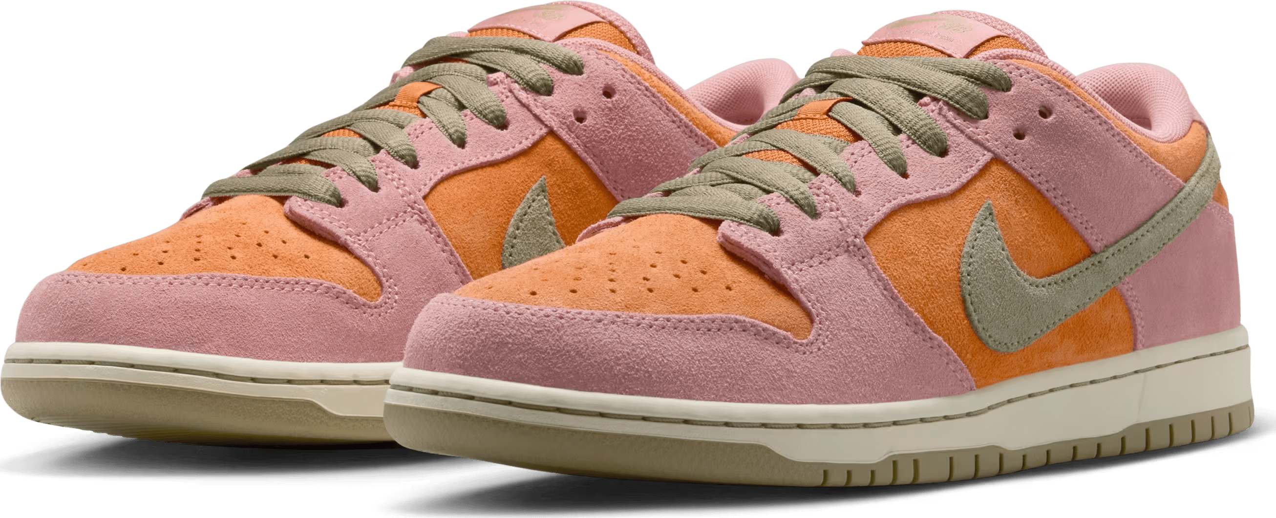 Nike SB Dunk Low Pro "Red Stardust"