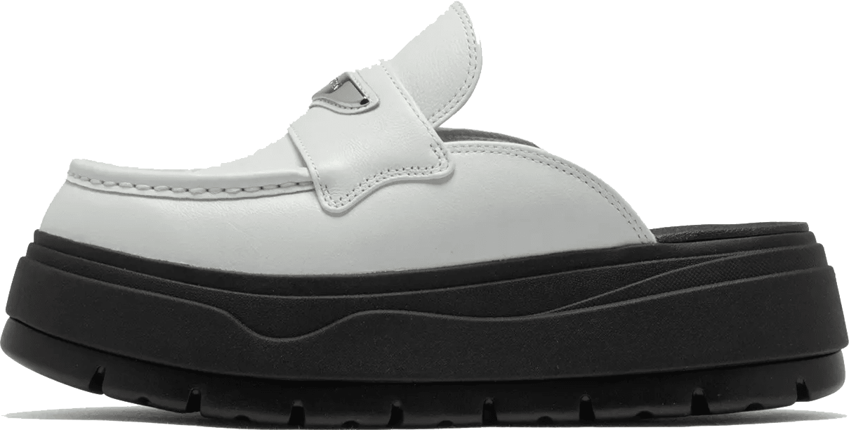 Air Jordan Mule Wmns "Metallic Silver Black"