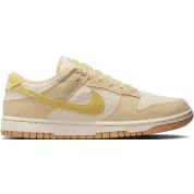 Nike Dunk Low Next Nature SE Wmns "Team Gold"