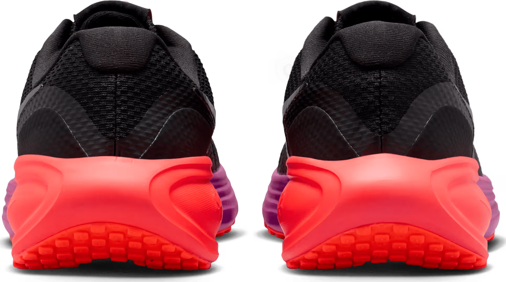 Nike Revolution 8