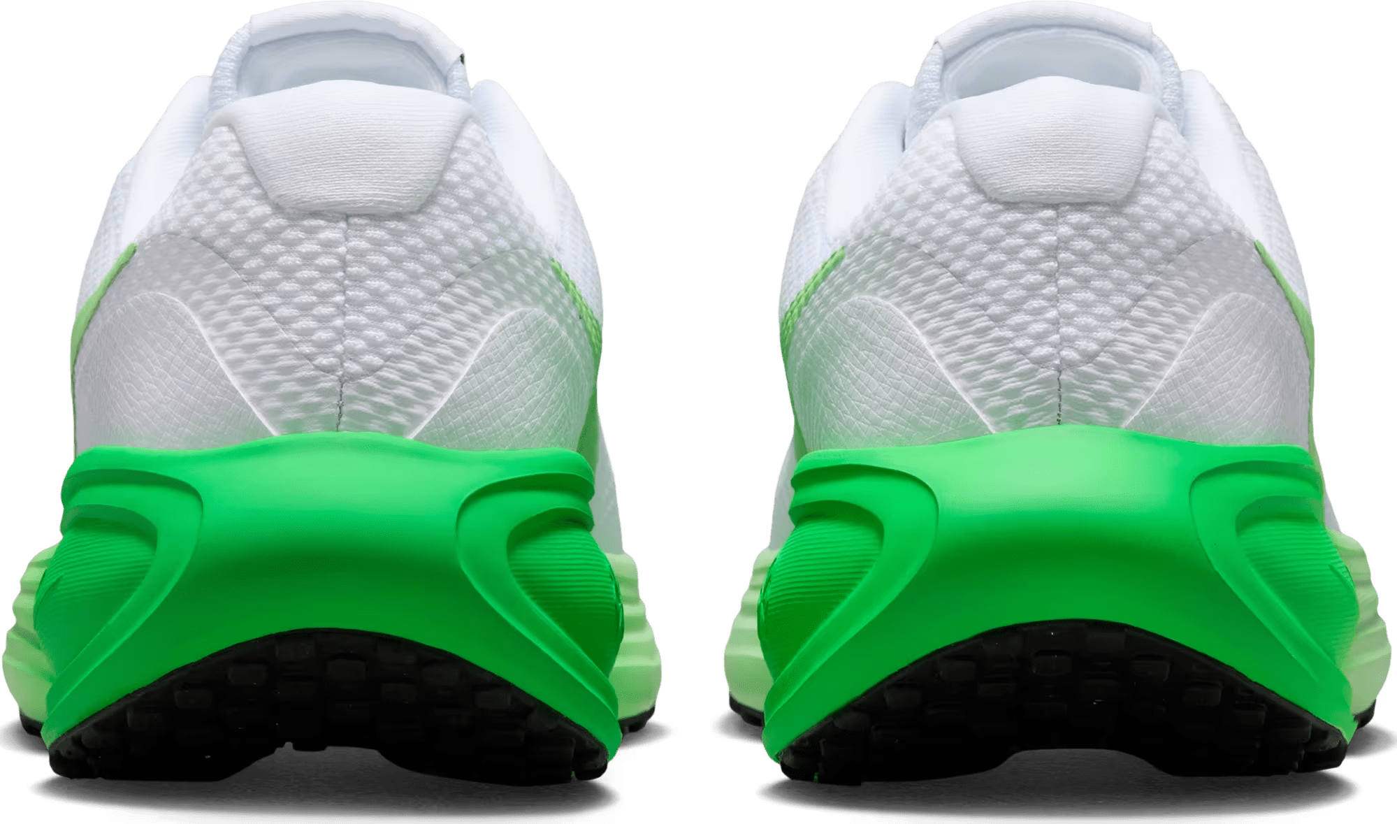 Nike Revolution 8