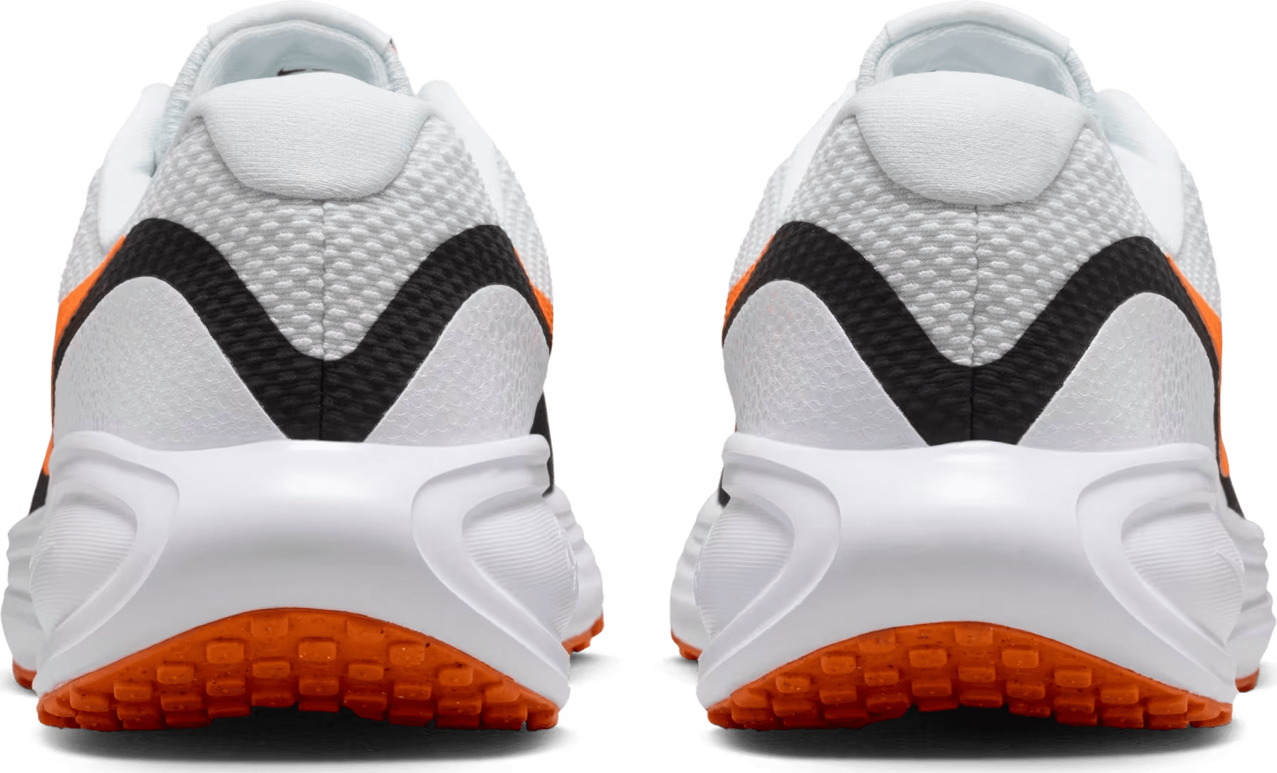 Nike Revolution 8