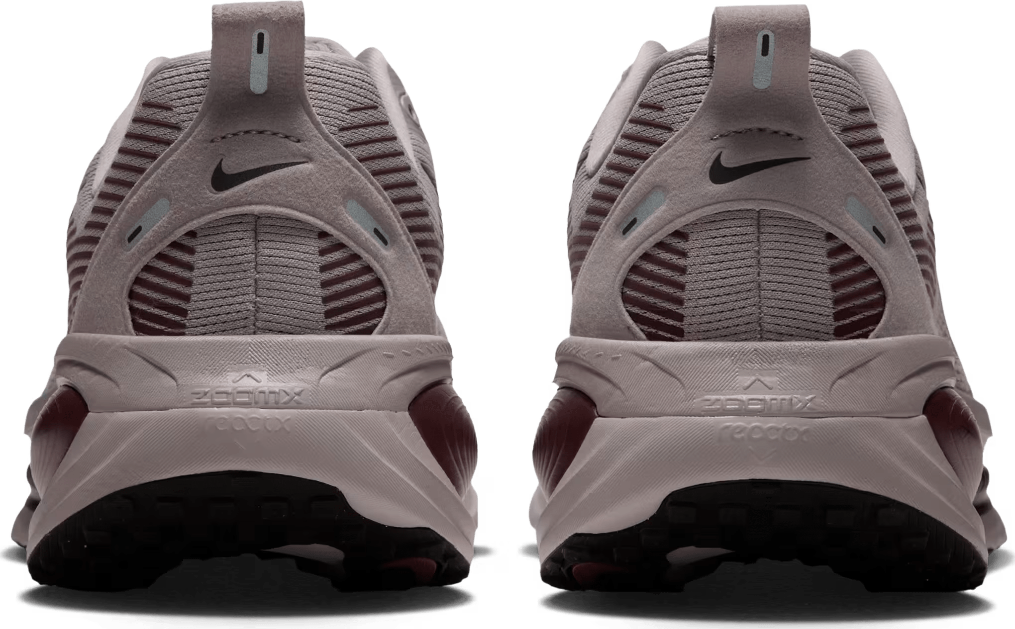 Nike Vomero 18 "Burgundy Crush"