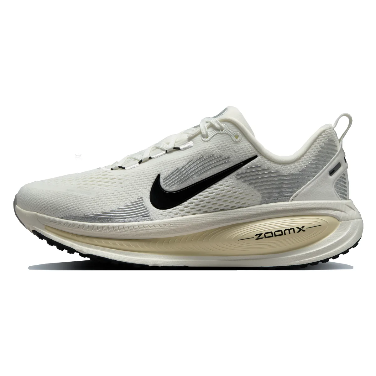 Nike Vomero 18 Wmns "Coconut Milk"