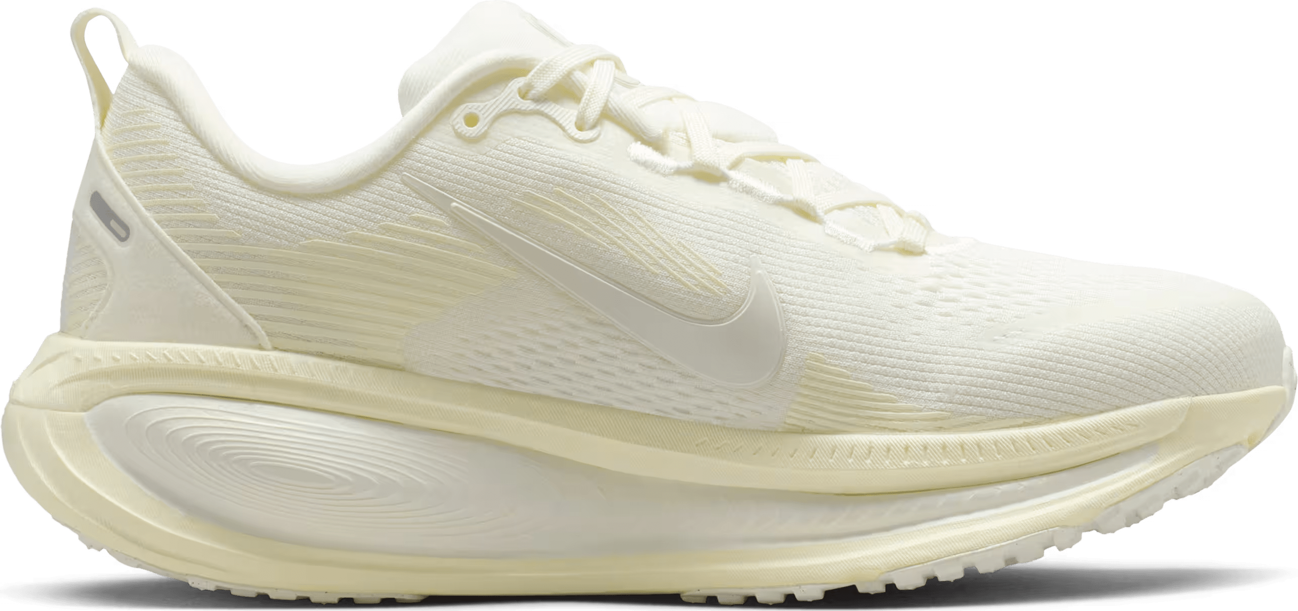 Nike Vomero 18 Sail Coconut Milk (Women's)