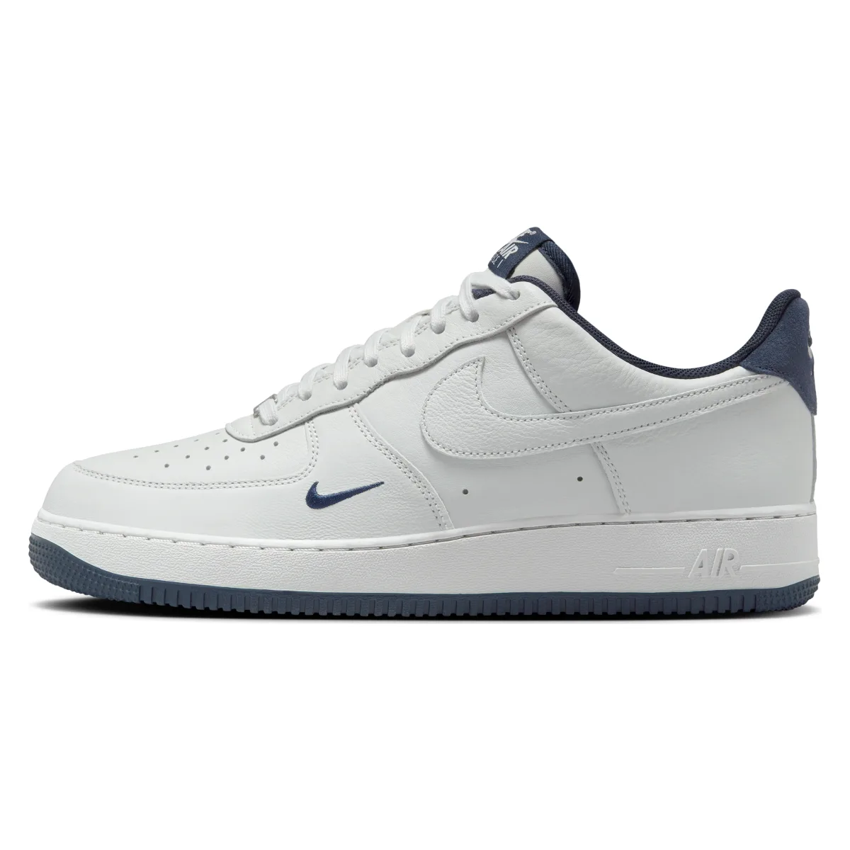 Nike Air Force 1 '07 LV8 "Obsidian"