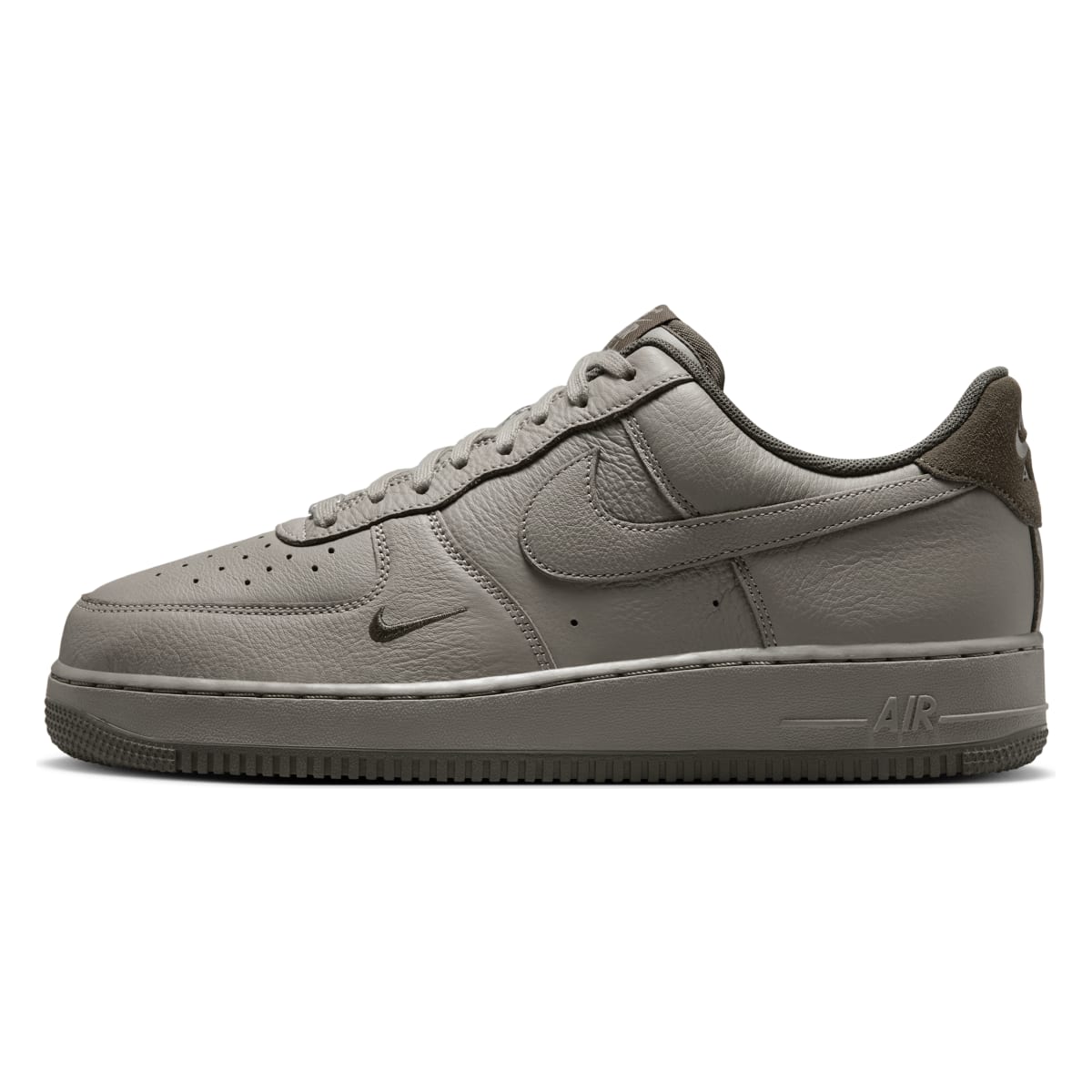 Nike Air Force 1 '07 LV8 "Light Army"