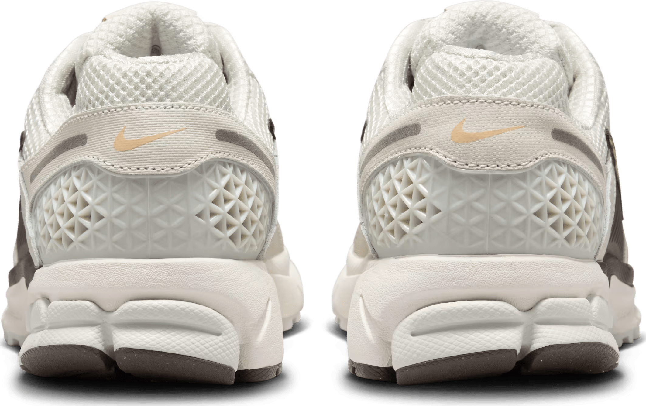Nike Zoom Vomero 5 "Light Bone Ironstone"