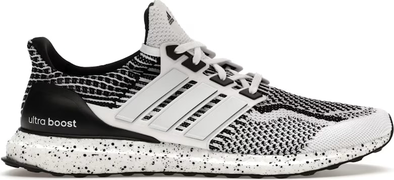 adidas Ultra Boost 5.0 DNA Cloud White Black