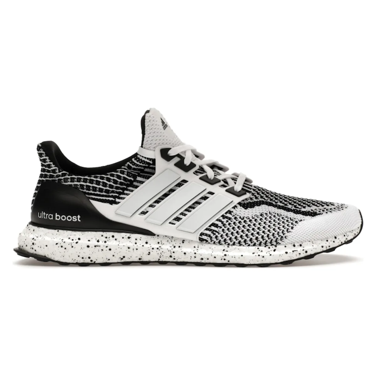 adidas Ultra Boost 5.0 DNA Cloud White Black