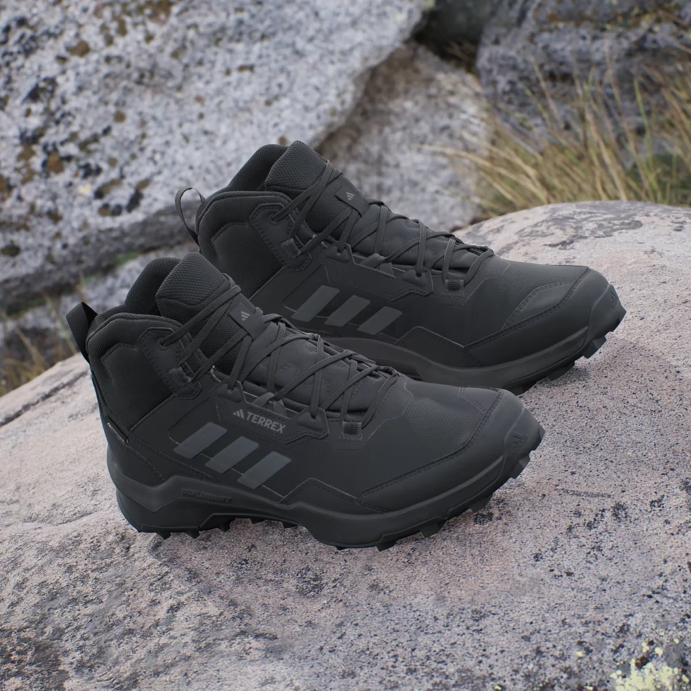 adidas Terrex AX4 Mid Gore-Tex Black Carbon