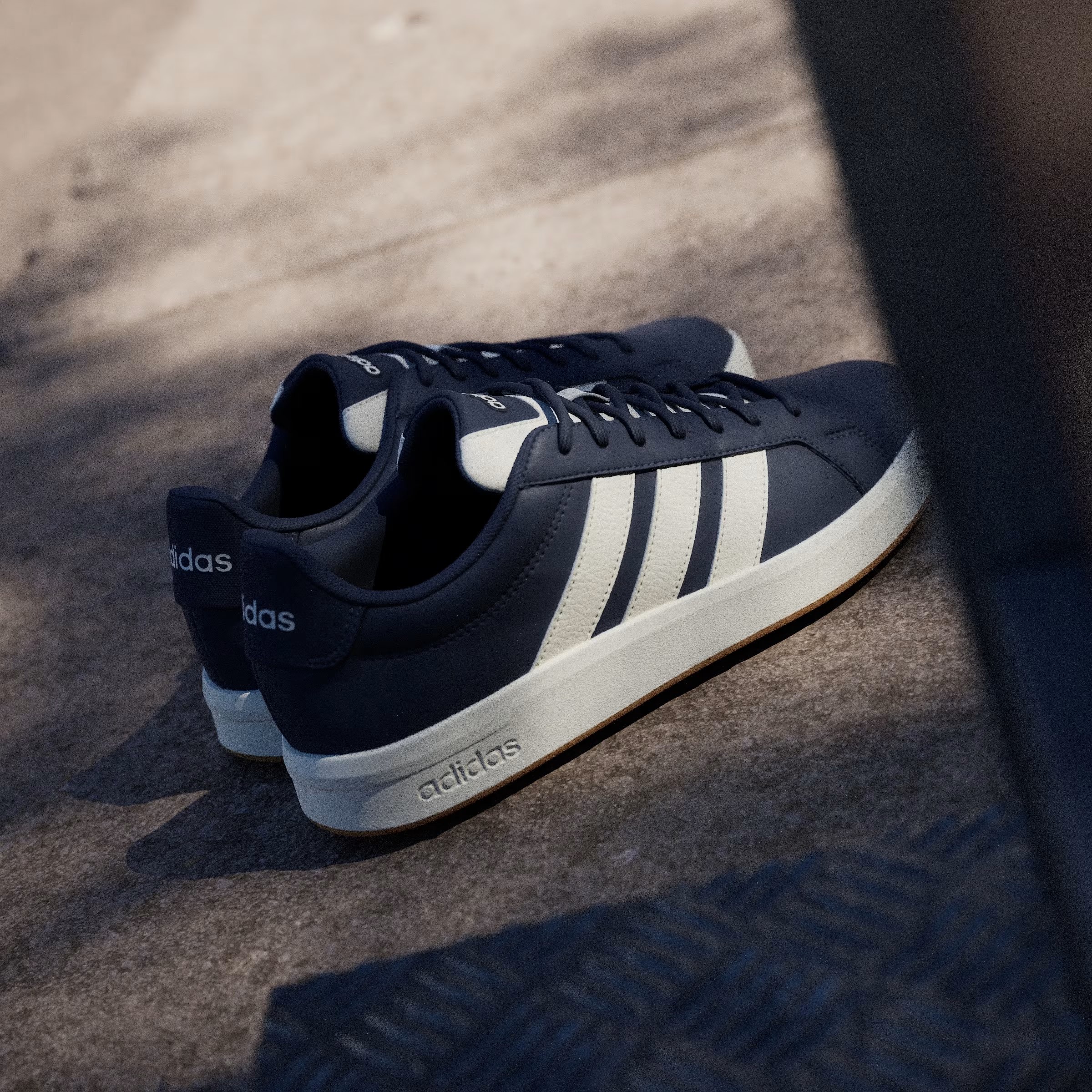 adidas GRAND COURT BASE 3.0