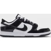 Nike Dunk Low SE Panda