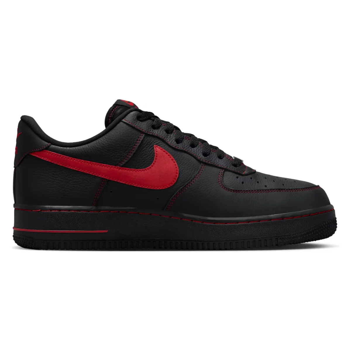 Nike Air Force 1 Low '07 LV8 Bred