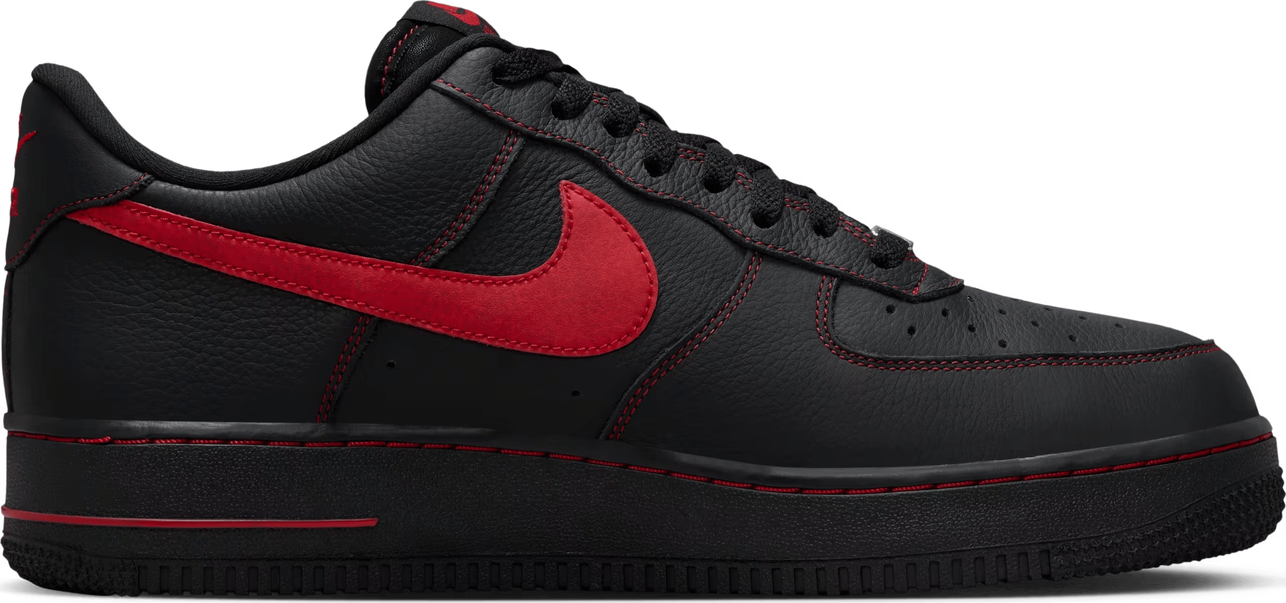 Nike Air Force 1 Low '07 LV8 Bred