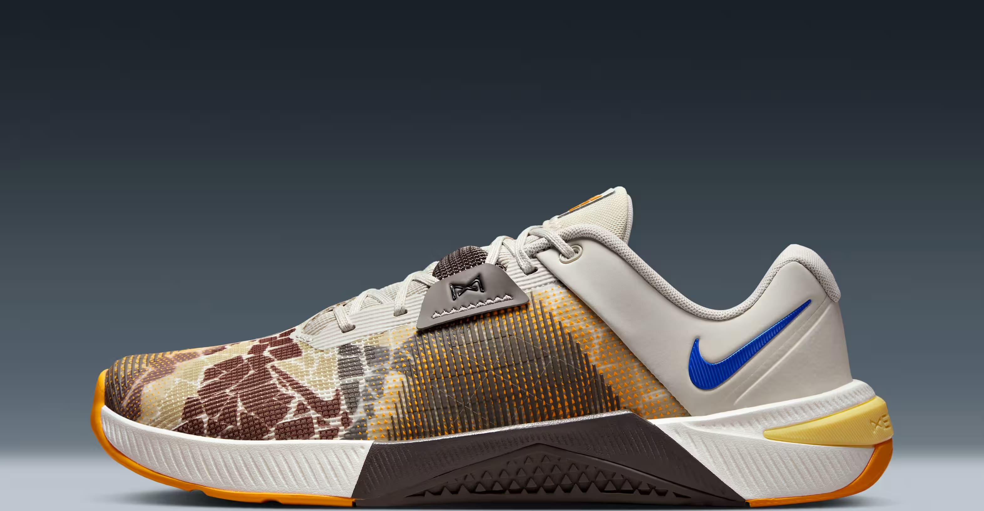 Nike Metcon 10 AMP Light Bone Cave Stone Racer Blue