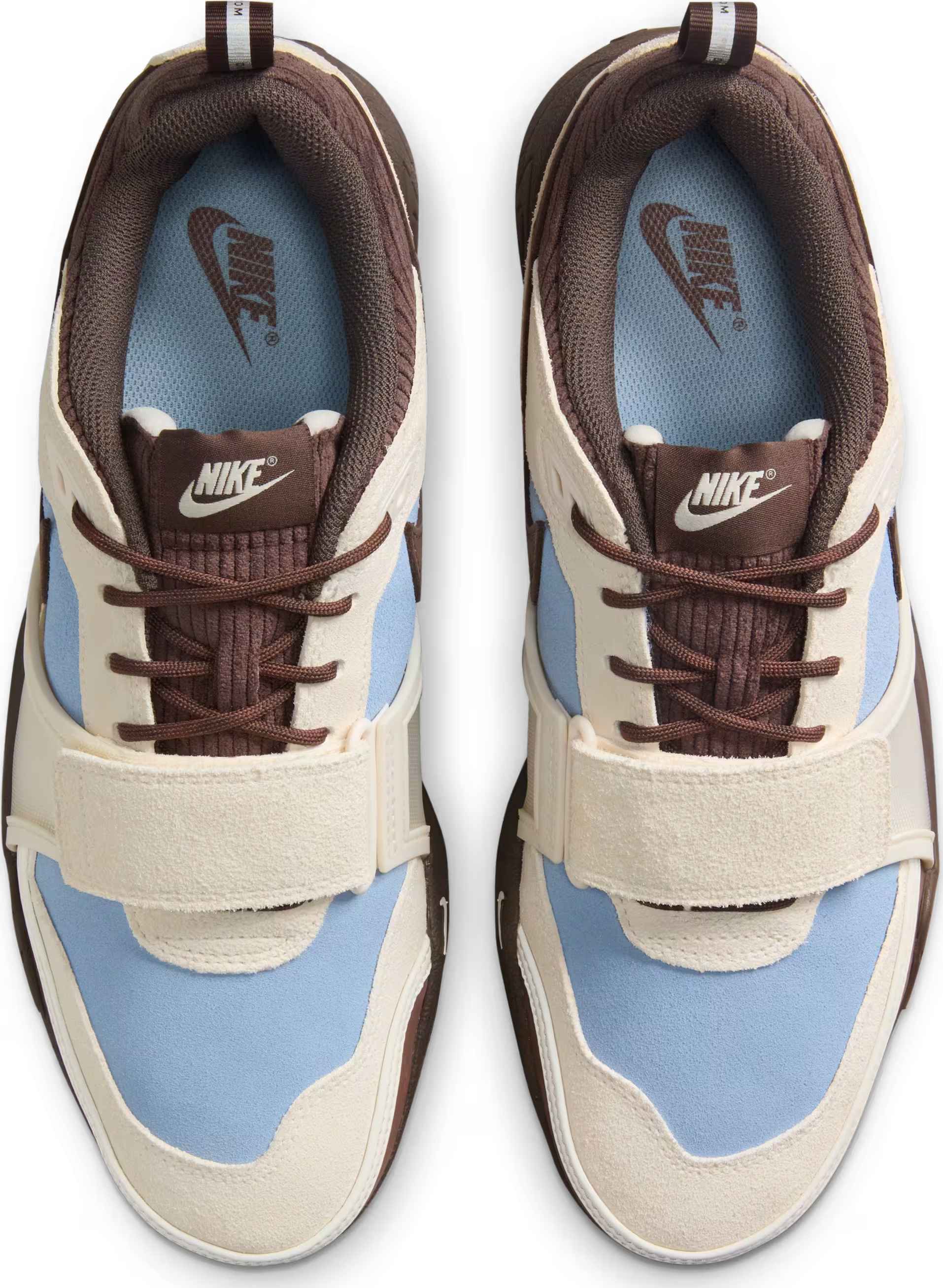 Travis Scott x Nike Zoom Field Jaxx "Leche Blue"