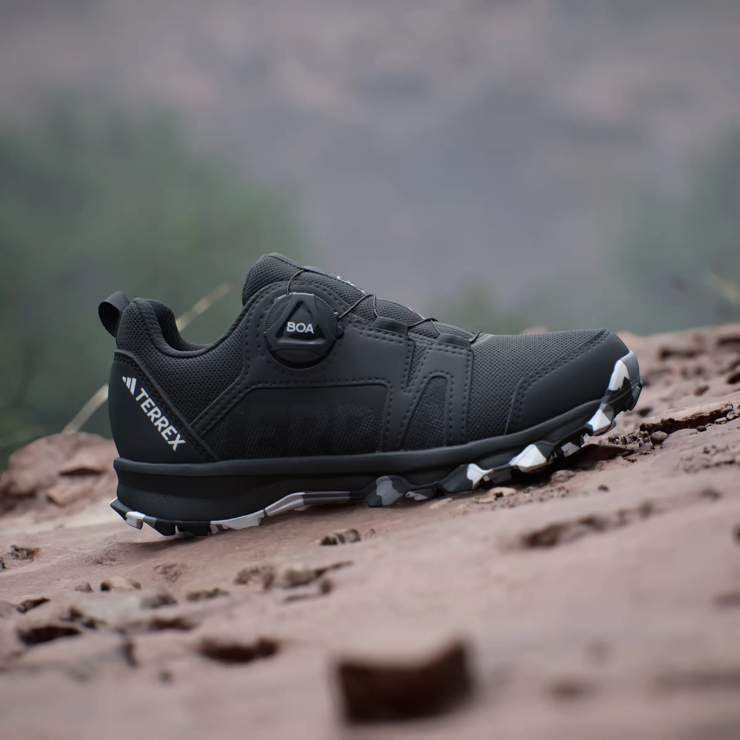 adidas Terrex Agravic BOA Trail Core Black Cloud White Grey Three (GS)