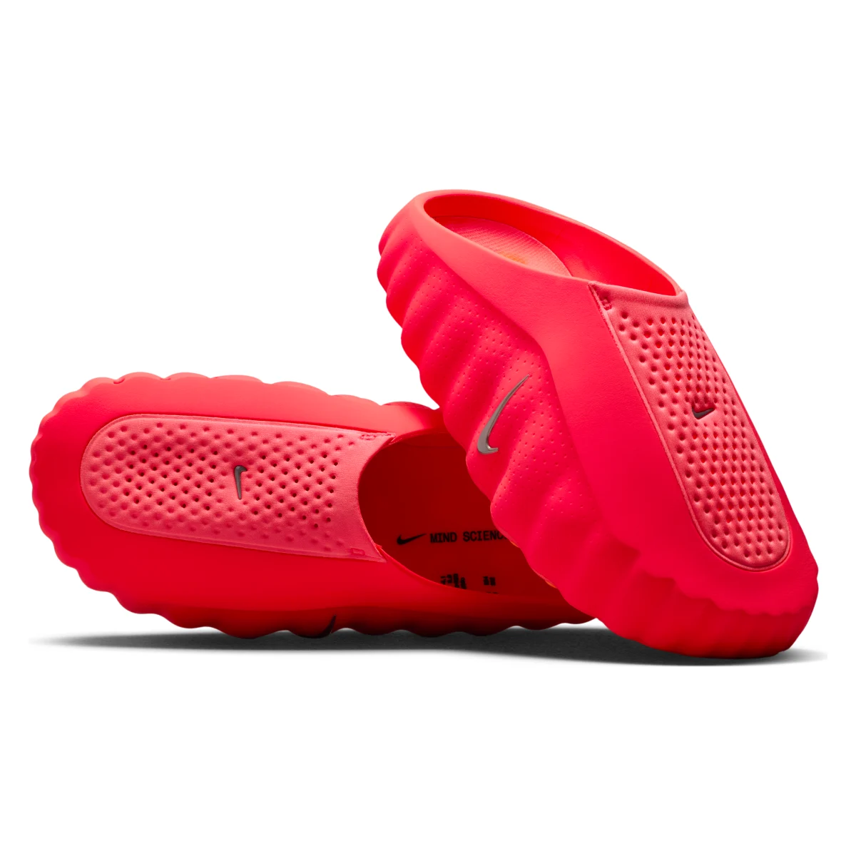 Nike Mind 001 Pregame muiltjes "Solar Red"