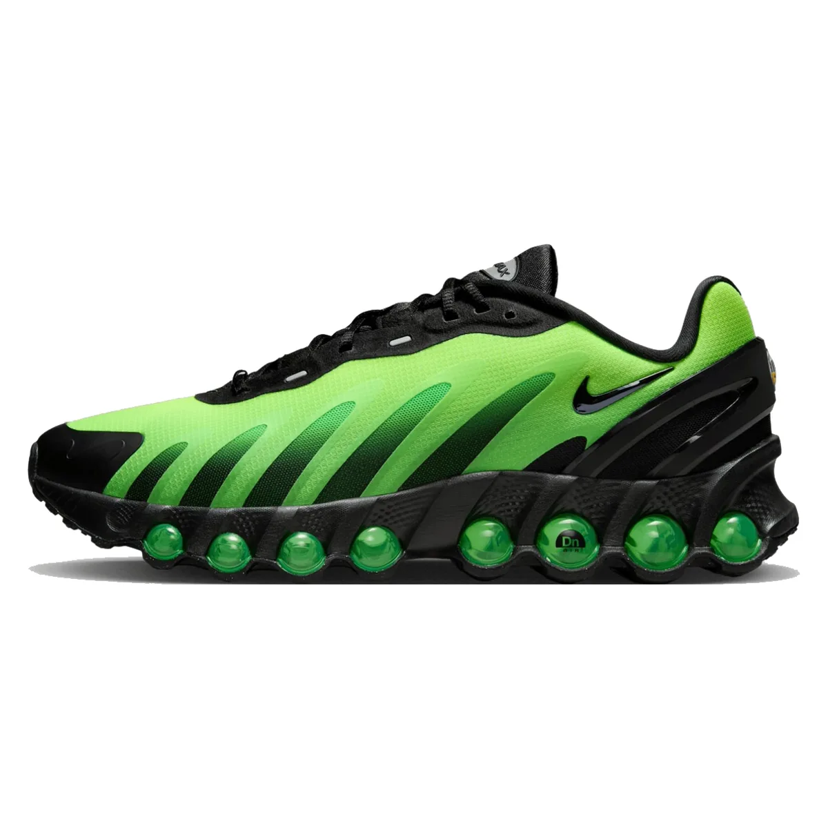 Nike Air Max DN8 "Green Strike" 1