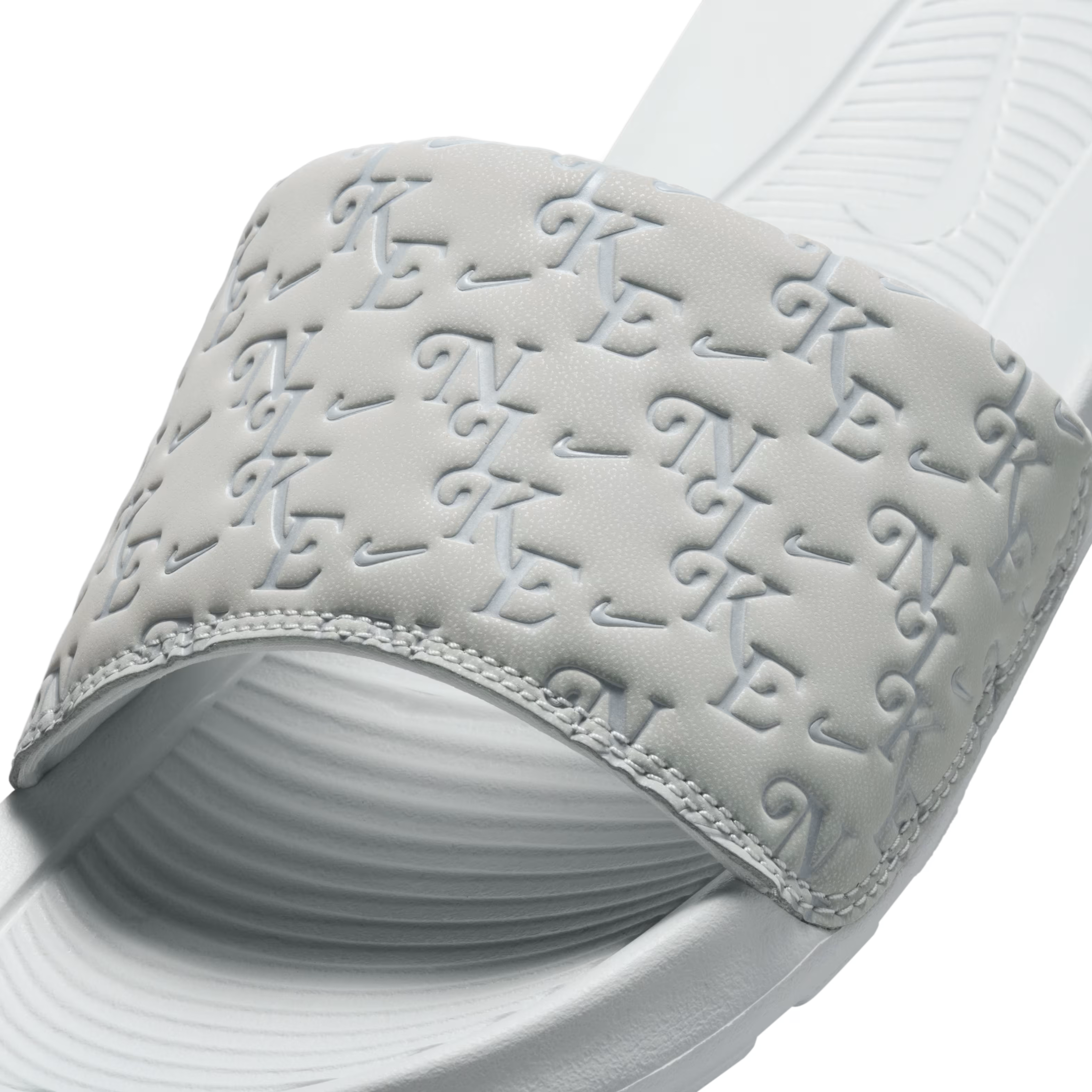 Nike Victori One