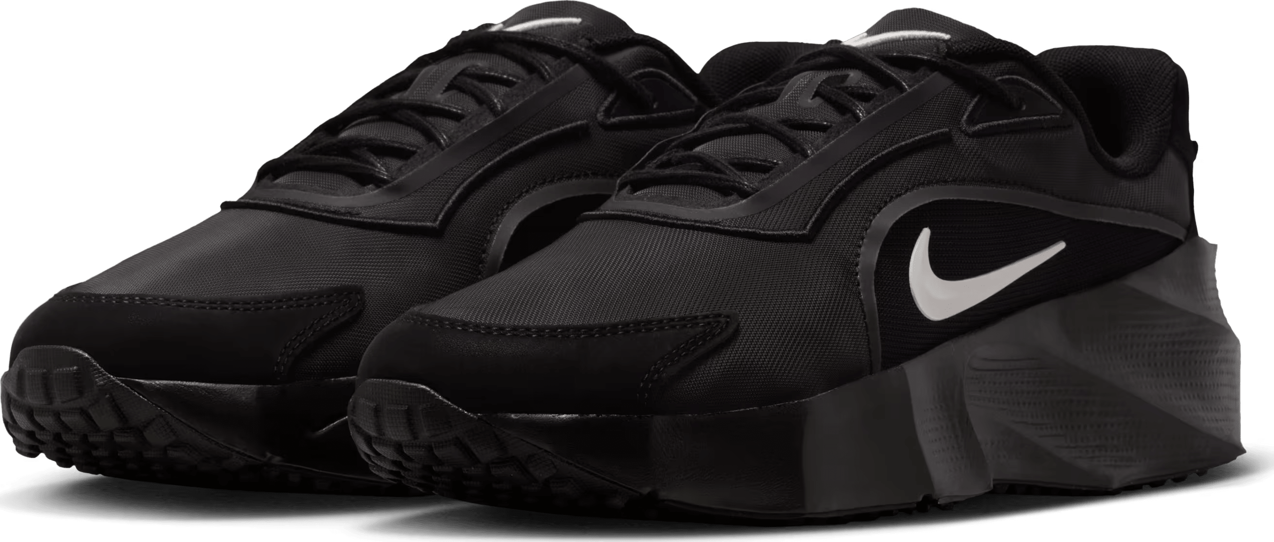 Nike Aura Edge Wmns "Black Summit White"