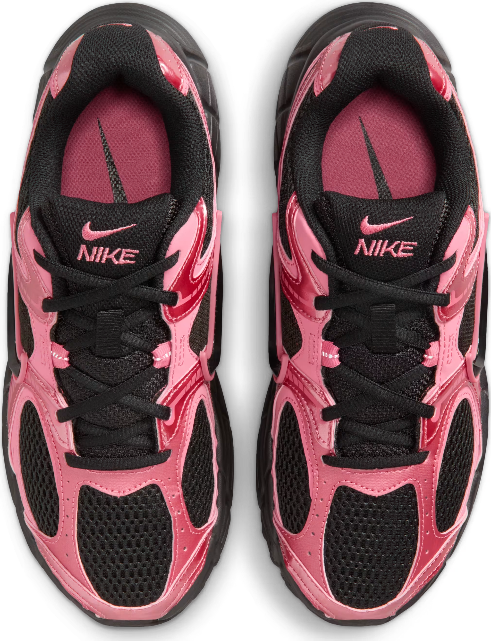 Nike V5 RNR Wmns "Black Peony"