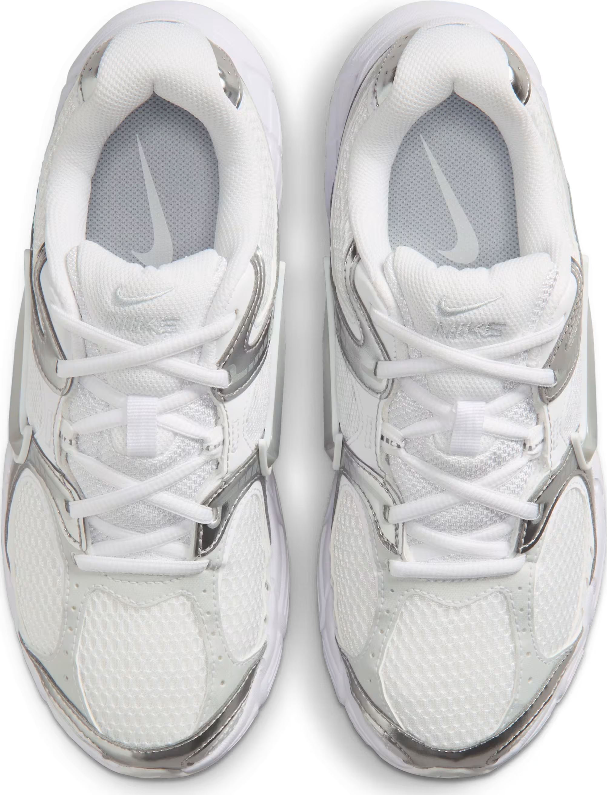 Nike V5 RNR Wmns "Metallic Platinum"