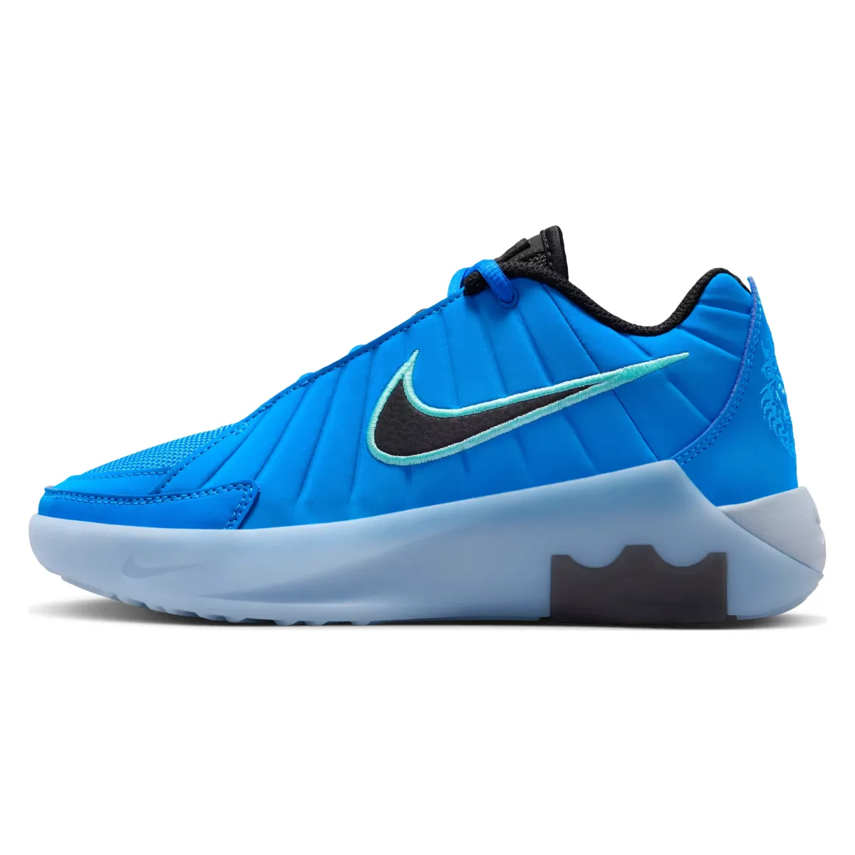 LeBron Witness 9