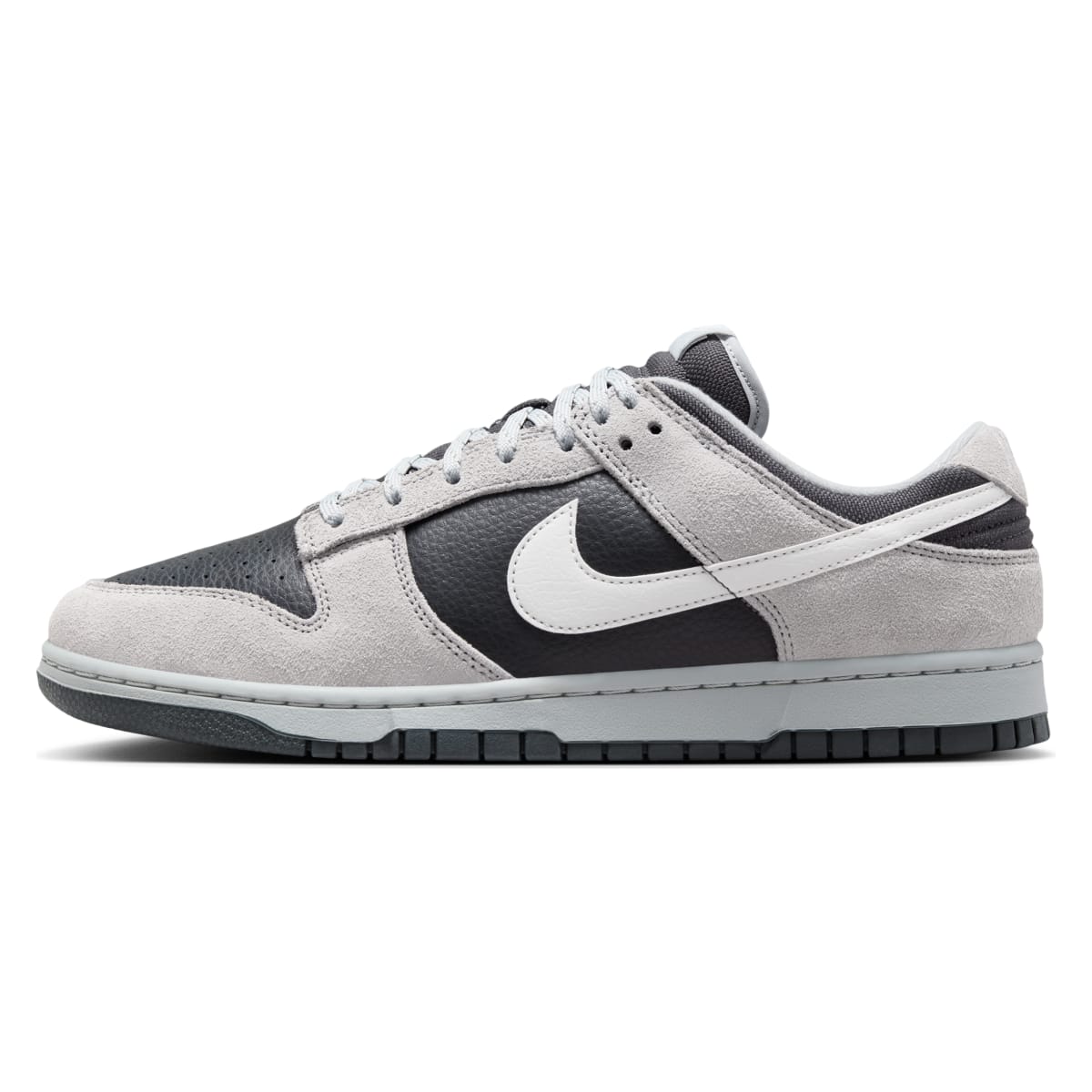 Nike Dunk Low "Light Smoke Grey"