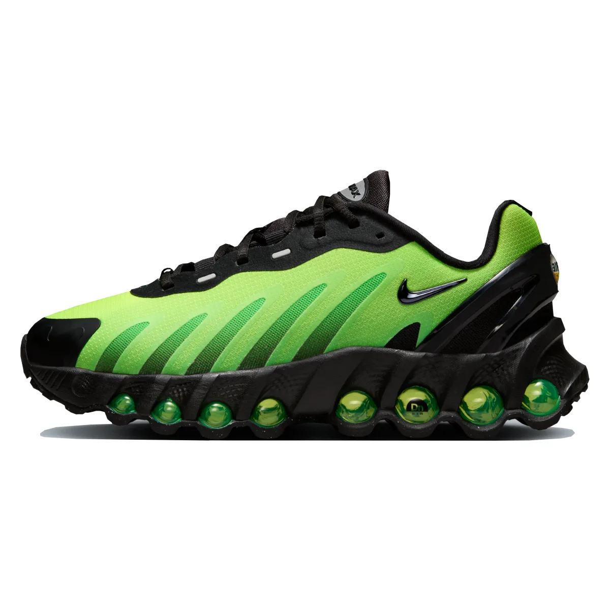 Nike Air Max DN8 GS "Green Strike" 1