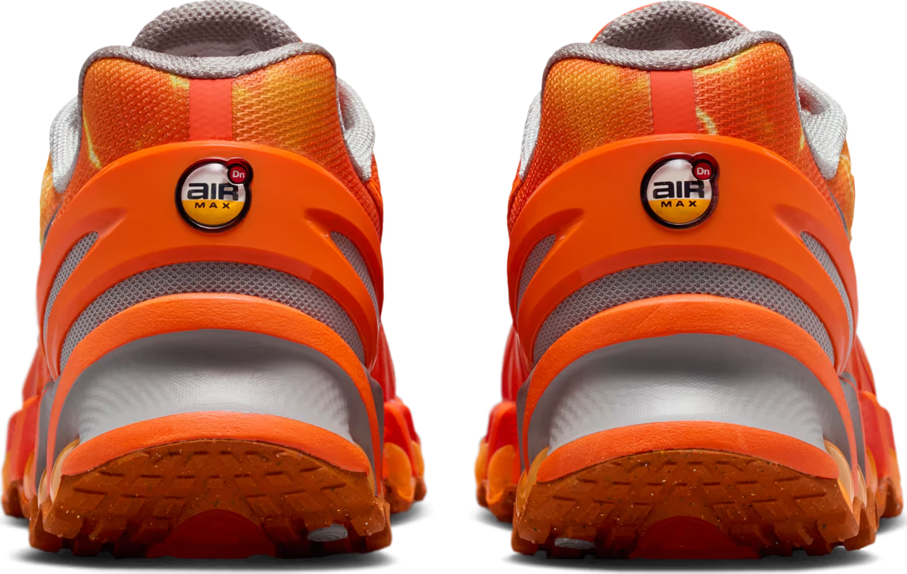 Palace x Nike Air Max DN8 "Safety Orange Particle Grey" 5