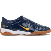 Nike Total 90 Wmns "Michigan"