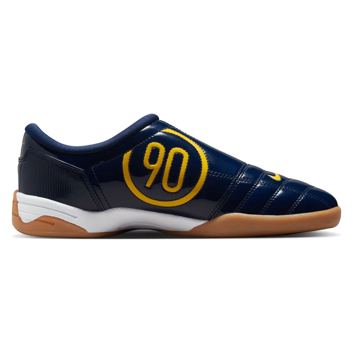 Nike Total 90 Wmns "Michigan"