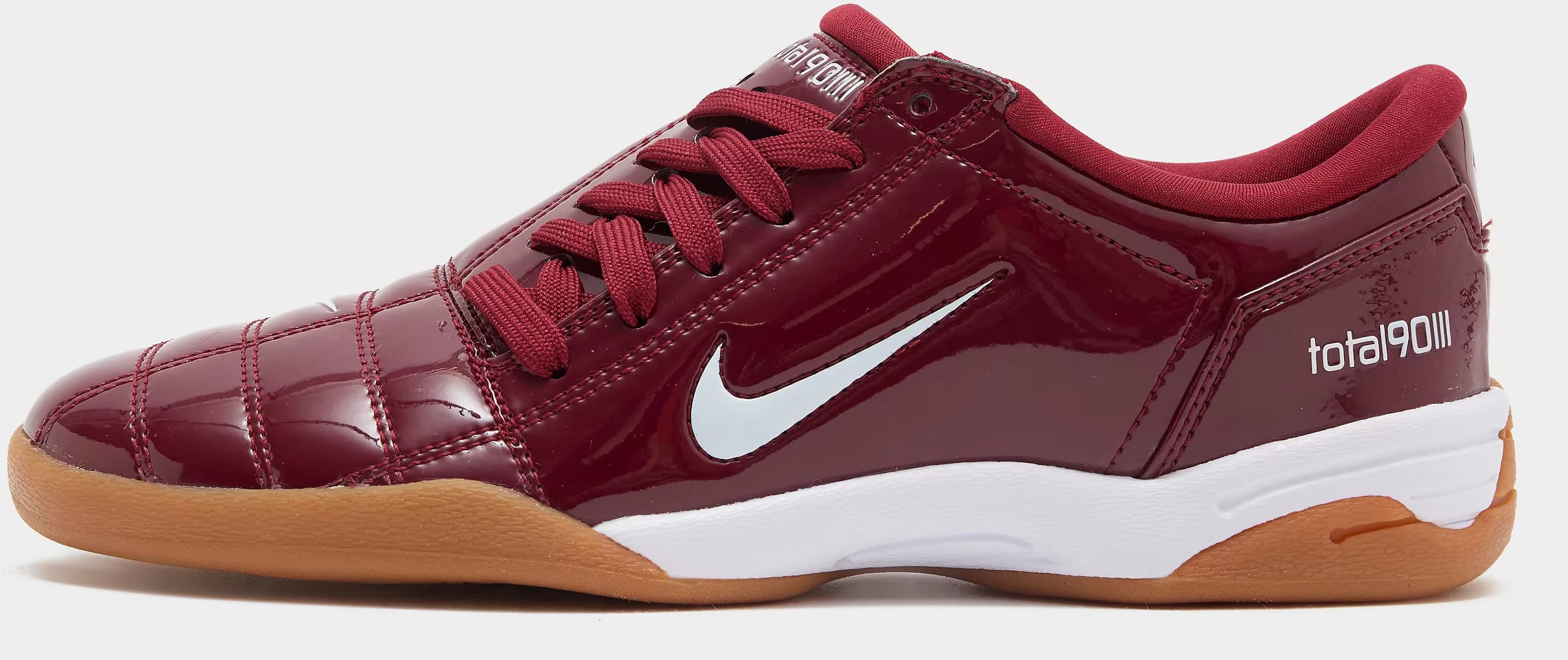 Nike Women's Total 90