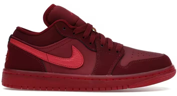 Air Jordan 1 Low SE Wmns "Valentine's Day"