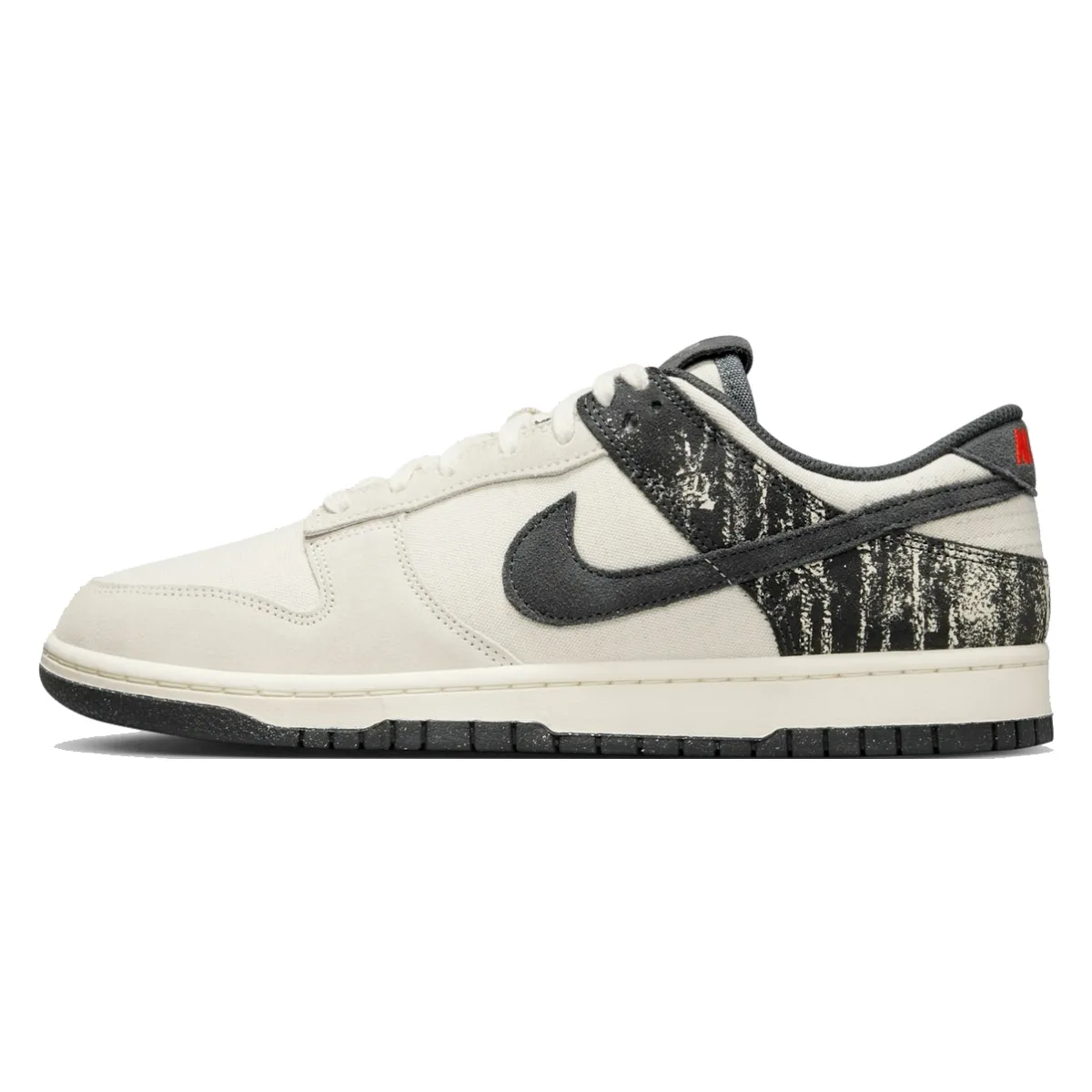 Nike Dunk Low "Pale Ivory Off Noir"