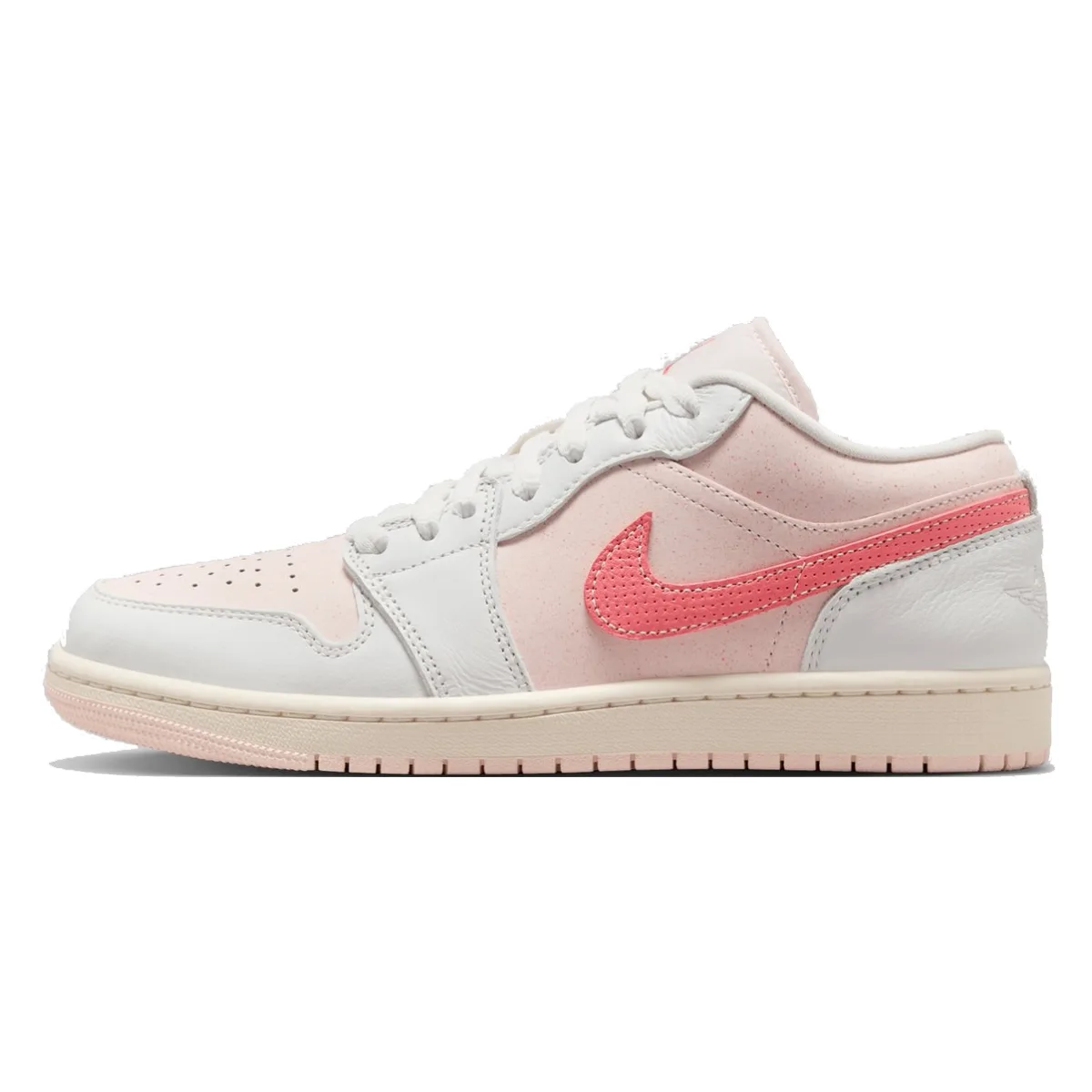 Air Jordan 1 Low "Strawberry Milkshake"
