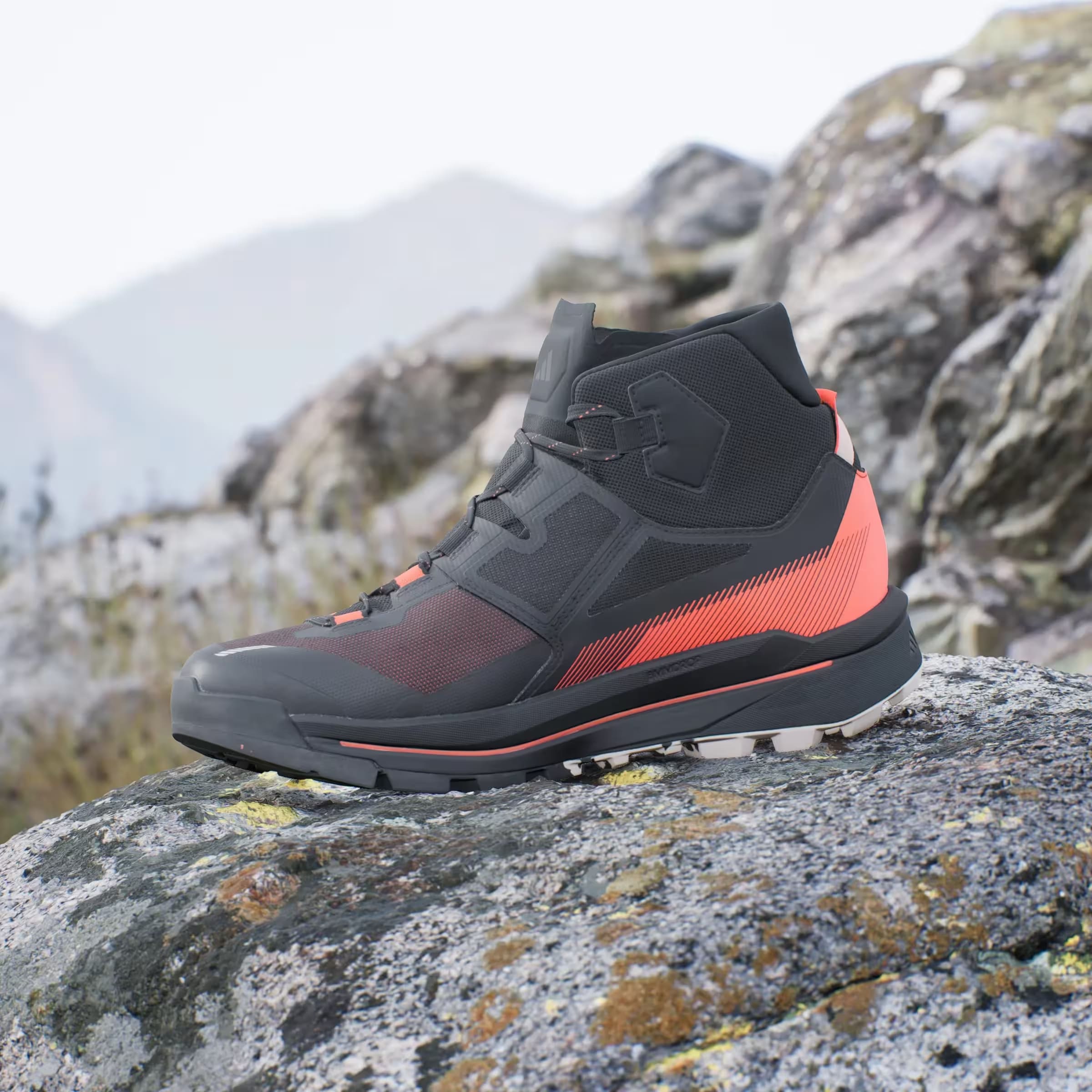 adidas Terrex Skychaser Tech Gore-Tex Core Black Wonder Beige Semi Impact Orange