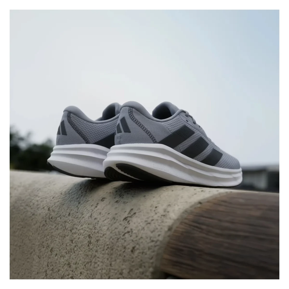 adidas Galaxy 7 Halo Silver Carbon Core Black