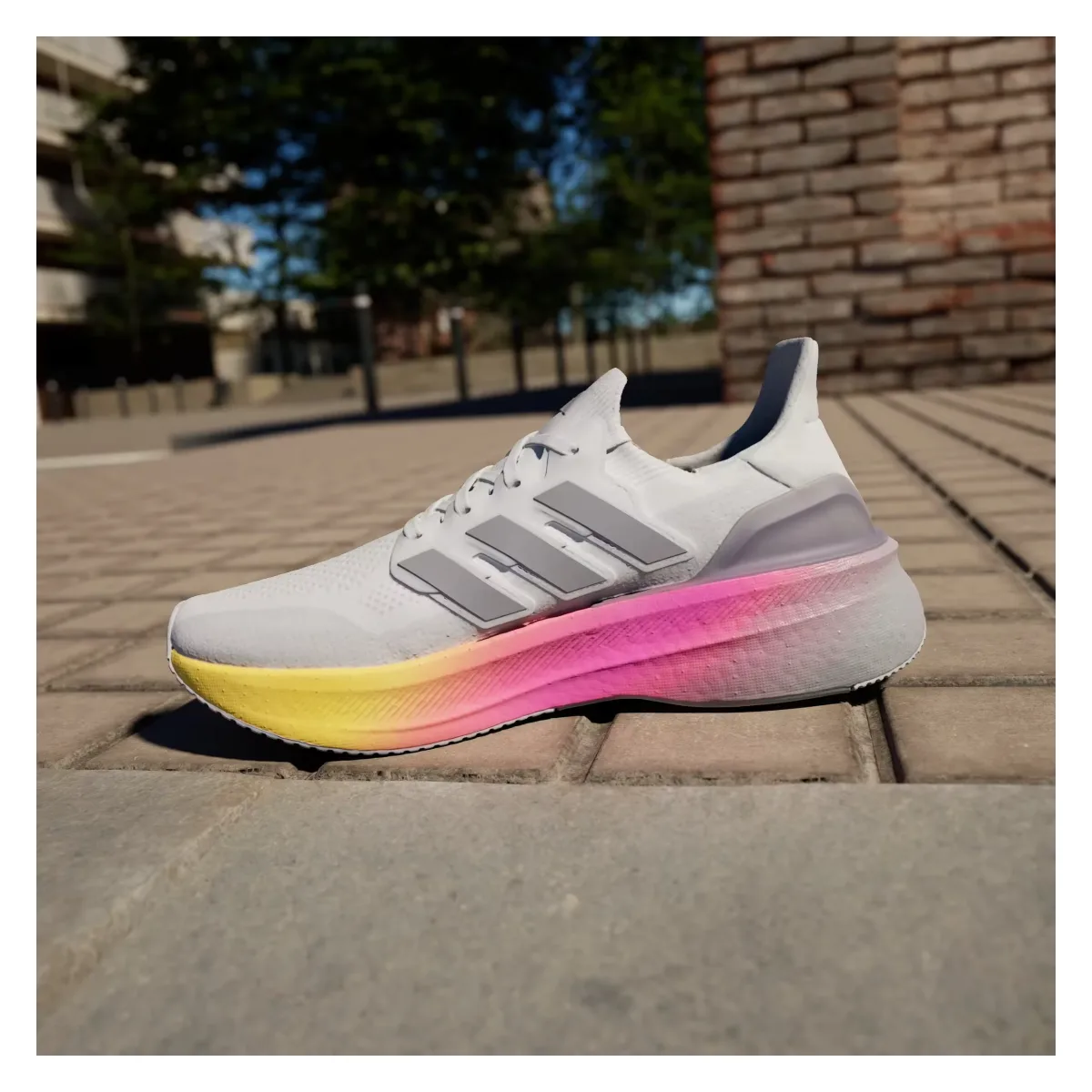 Adidas Ultraboost 5