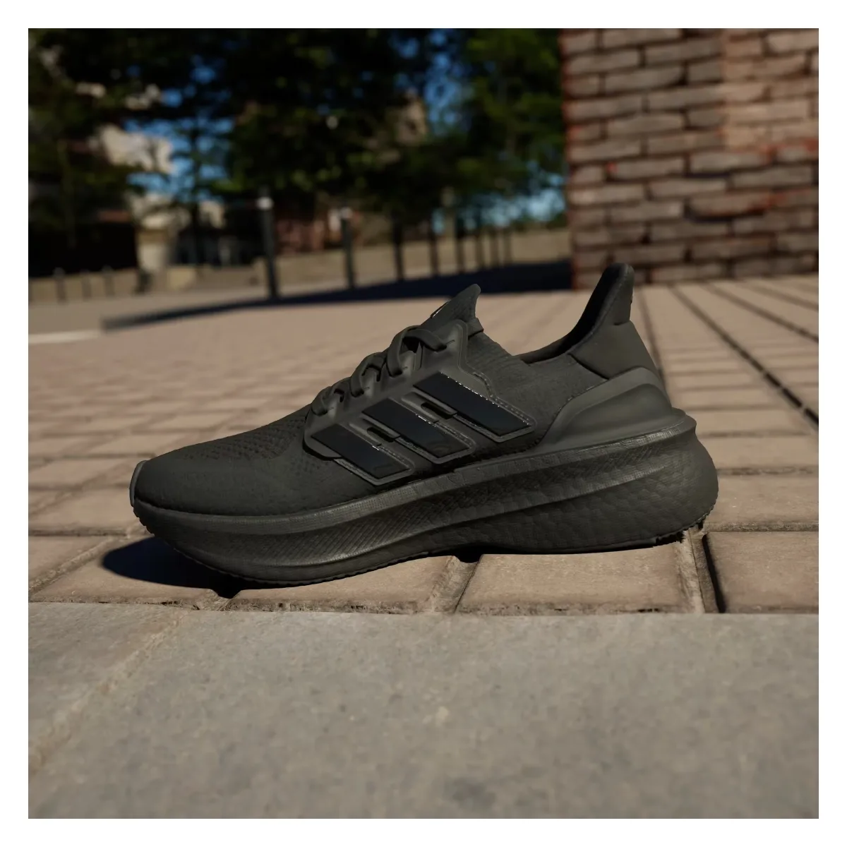 Adidas Ultraboost 5