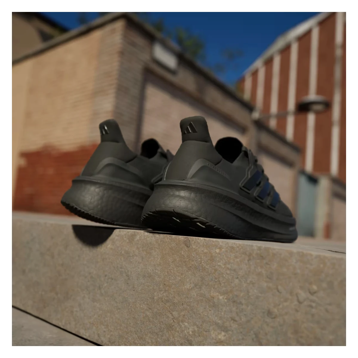 Adidas Ultraboost 5