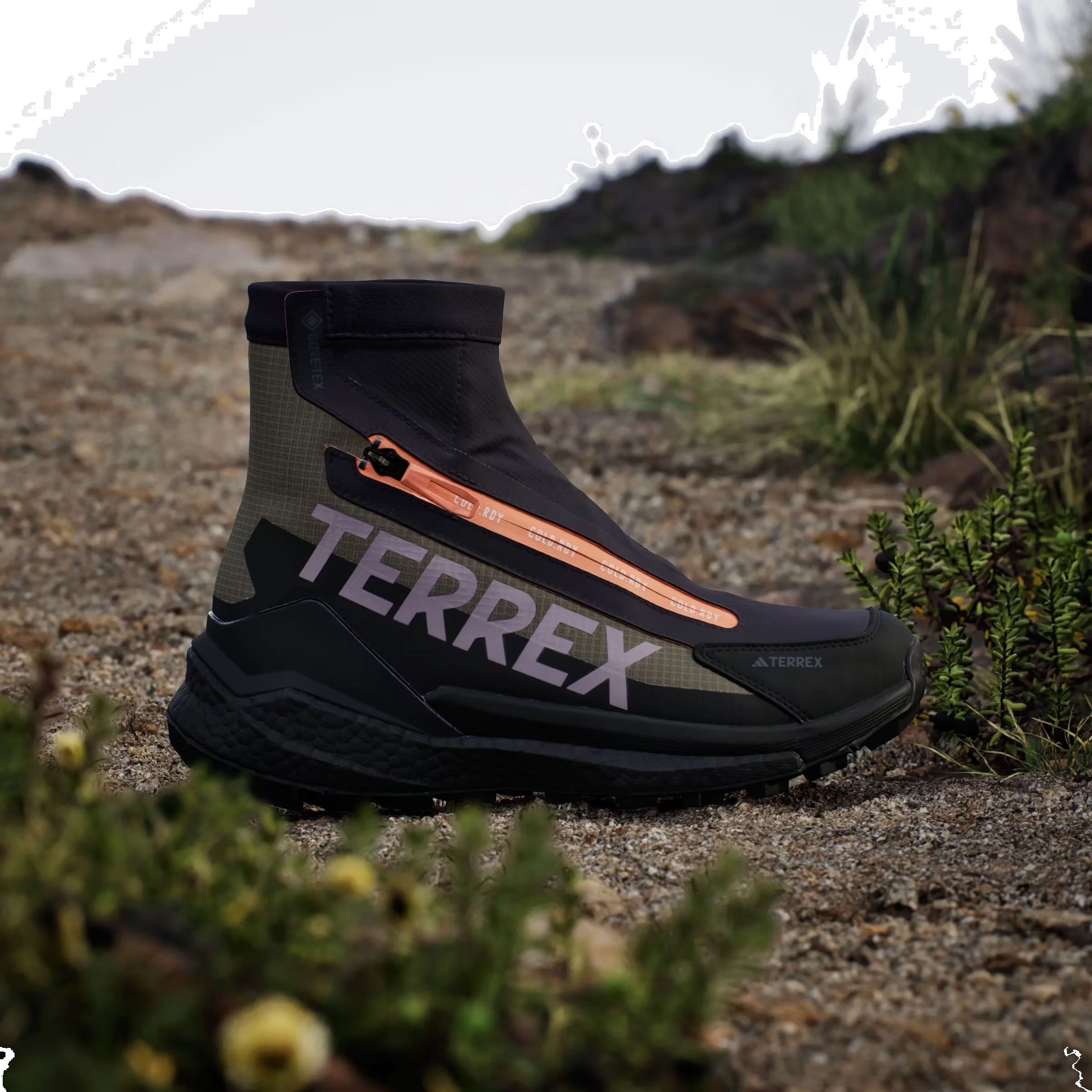 adidas Terrex Free Hiker 2 Cold.RDY Gore-Tex Black Olive Strata Amber (Women's)