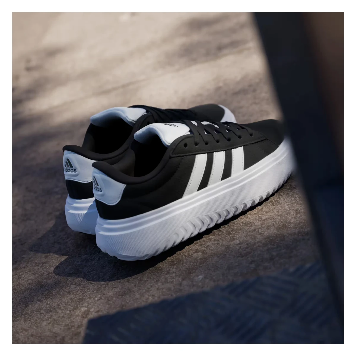 adidas Grand Court Platform