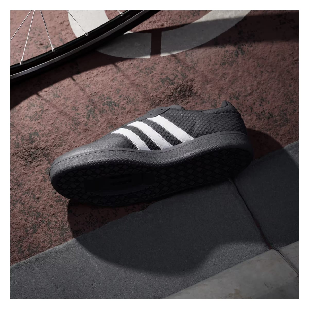 adidas Velosamba Cold.RDY Core Black Cloud White Zero Metalic