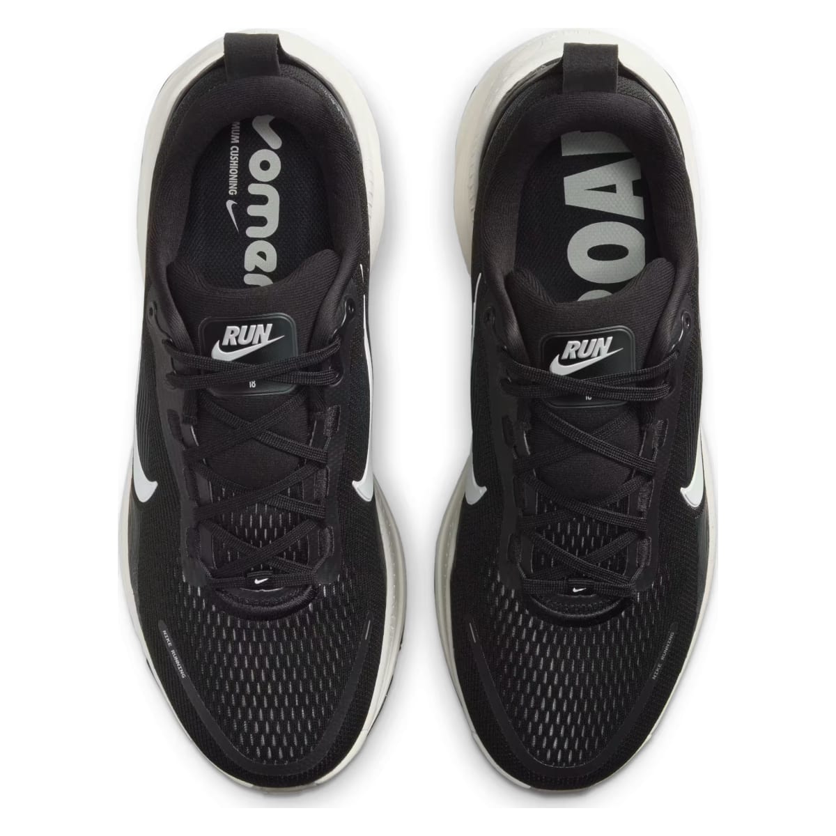 Nike Vomero 18 "Black White"