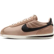 Nike Cortez Wmns "Desert Black Sail"